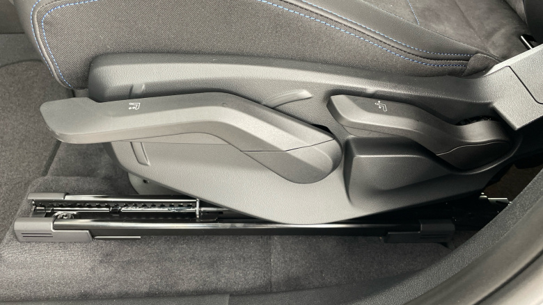 BMW 2 Series 225e xDrive M Sport 5dr DCT Hatchback